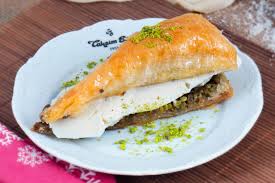 Dondurmalı Havuç Dilim Baklava